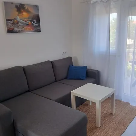 Apartman Max Vir