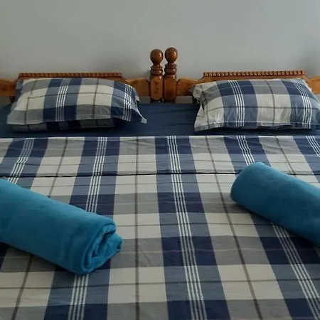 Max Apartment *